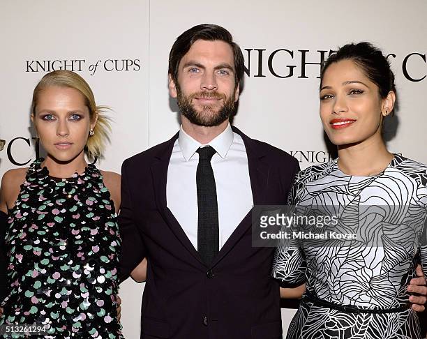 Actors Teresa Palmer, Wes Bentley, and Freida Pinto attend the Los Angeles Premiere Of Broad Green Pictures' "Knight Of Cups" on March 1, 2016 in Los...