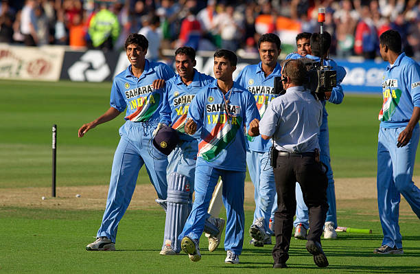 Ashish Nehra, Mohammad Kaif, Sourav Ganguly and Dinesh Mongia celebrate as India win the NatWest Series Final between England and India at Lord's,...