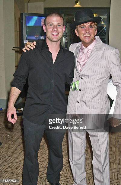Dermot O'Leary and Steve Strange attend the 2001 Dancestar Awards at Alexandra Palace on June 7, 2001 in London.
