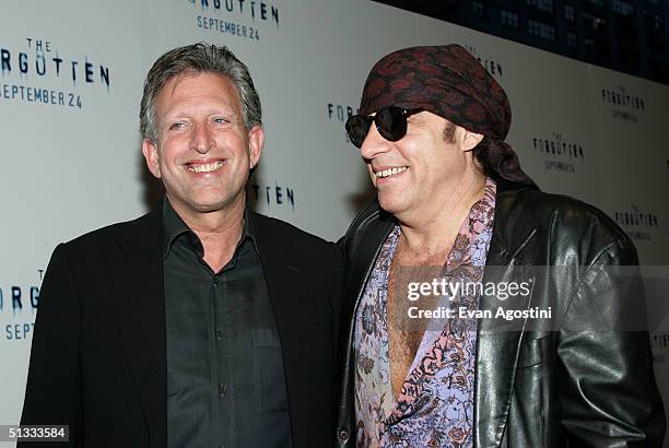 Joe Roth Interview 259 Revolution Studios Joe Roth Stock Photos, High-Res Pictures, and ...