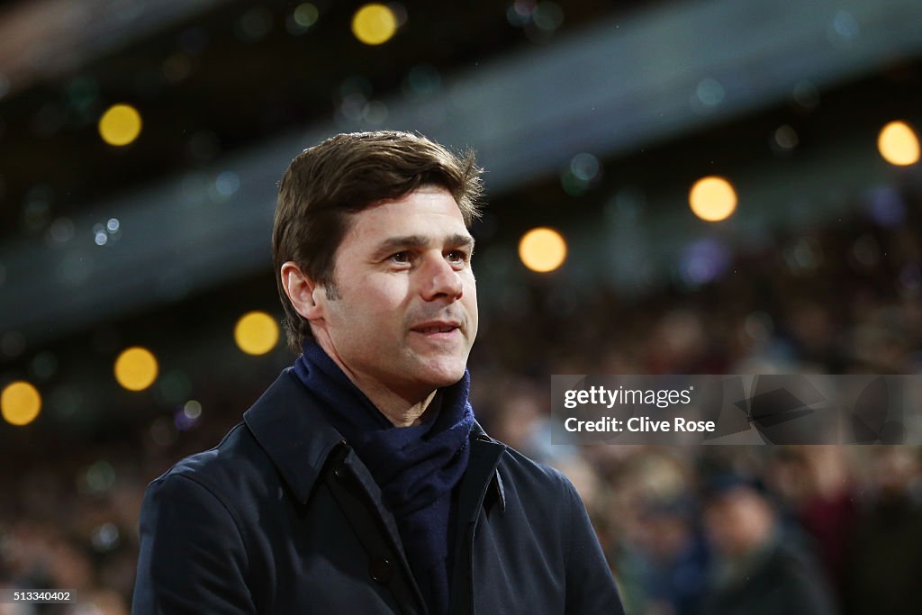 West Ham United v Tottenham Hotspur - Premier League