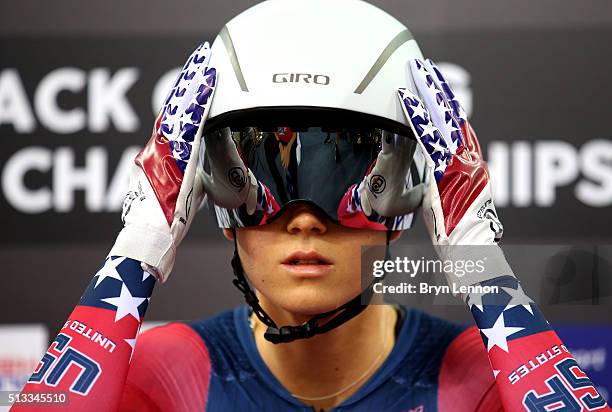 Ruby Winder 111 World Winder Stock Photos, High-Res Pictures, and Images - Getty Images