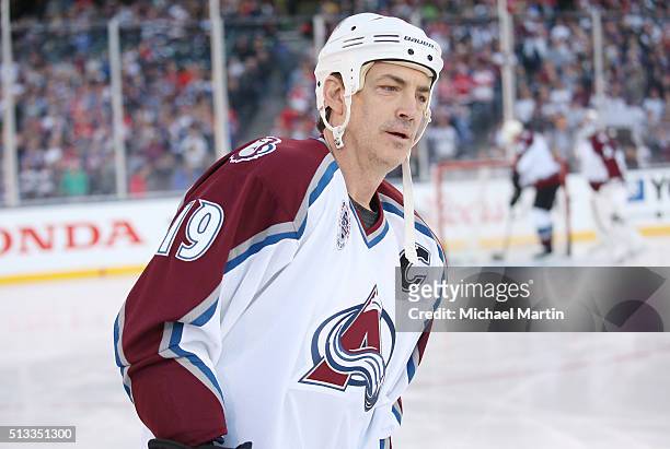 Joe Sakic of the Colorado Avalanche Alumni team skates during warm ups prior to the game against the Red Wings Alumni team at the 2016 Coors Light...