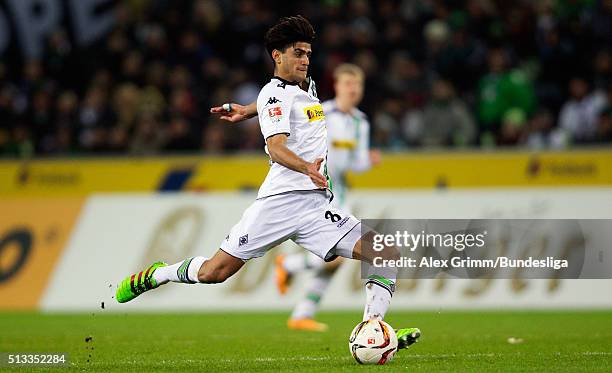 Mahmoud Dahoud of Moenchengladbach controles the ball during the Bundesliga match between Borussia Moenchengladbach and VfB Stuttgart at...