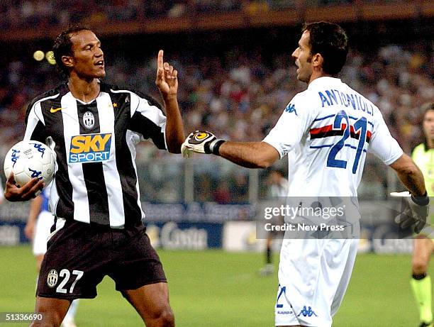 Jonathan Zebina of Juventus and GFrancesco Antonioli of Sampdoria exchange words during the Serie A match at Marassi Stadium September 22, 2004 in...