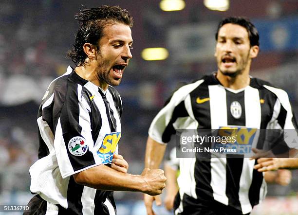 Alessandro Del Piero of Juventus celebrates a goal against Sampdoria during the Serie A match at Marassi Stadium September 22, 2004 in Genova, Italy.