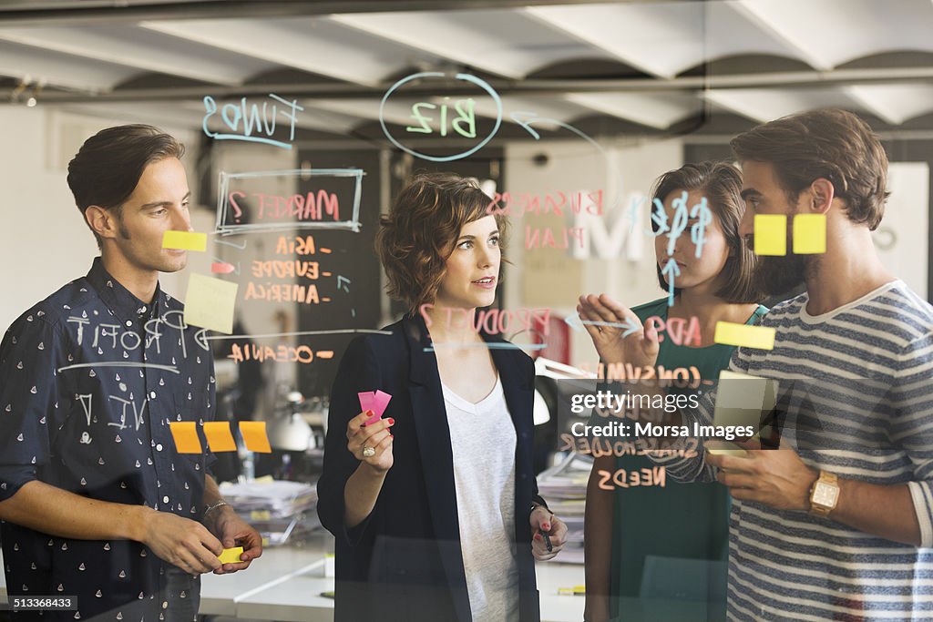 To Discuss Over Business People Discussing Over Plan High-Res Stock Photo - Getty Images