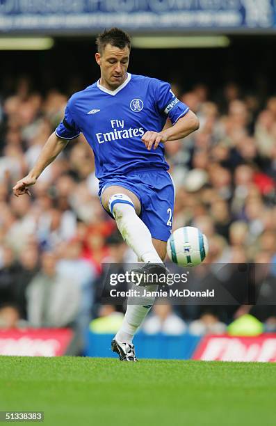 John Terry of Chelsea passes the ball during the Barclays Premiership match between Chelsea and Tottenham Hotspur on September 19, 2004 at Stamford...