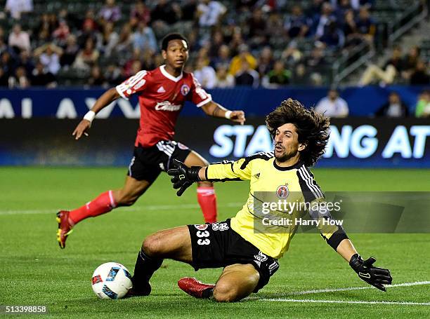 Federico Vilar of Club Tijuana makes a save on a shot from Gyasi Zardes of Los Angeles Galaxy during the second half at StubHub Center on February 9,...