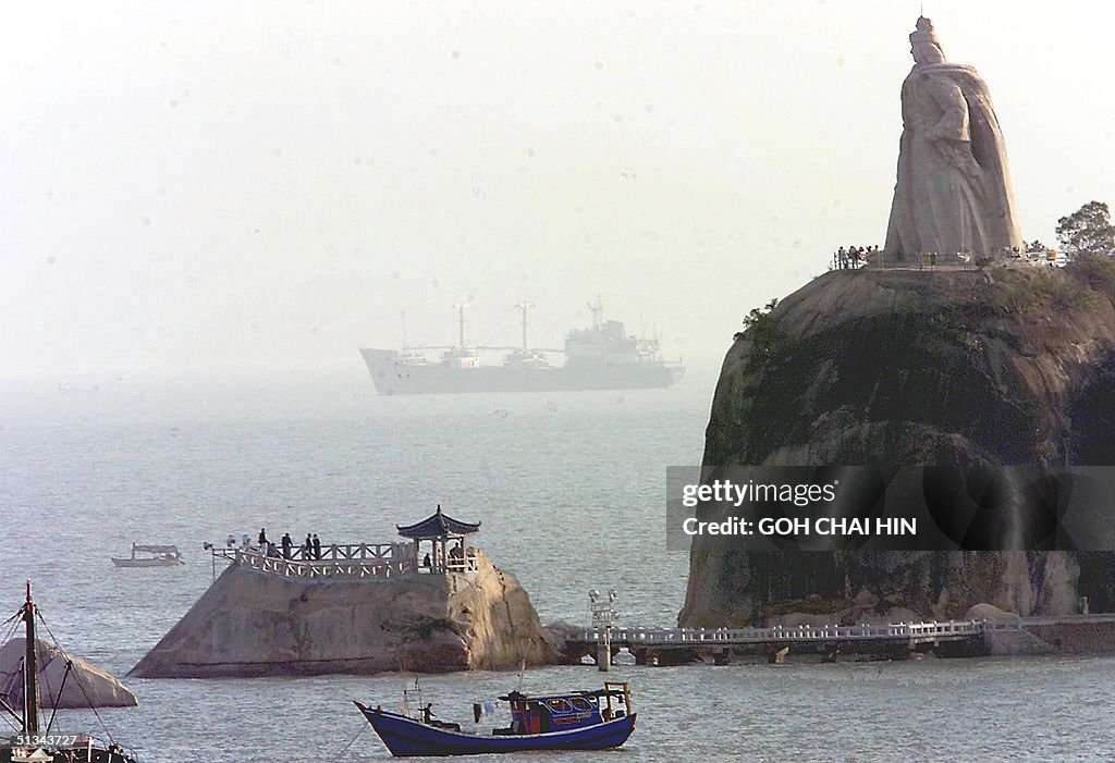 The statue of the famous Chinese General Koxinga,