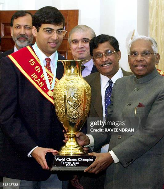 378 Indian Viswanathan Anand Stock Photos High Res Pictures And 378-indian-viswanathan-anand-stock-photos-high-res-pictures-and
