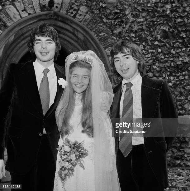English composer and impresario of musical theatre, Andrew Lloyd Webber accompanies his brother, solo cellist and conductor, Julian Lloyd Webber, on...
