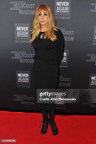 Actress Rosanna Arquette attends the 2016 Los Angeles Dinner: What You Do Matters presented by the United States Holocaust Memorial Museum at The...