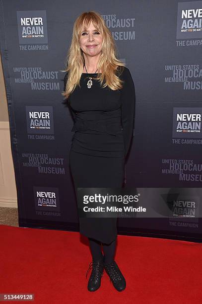 Rosanna Arquette attends the United States Holocaust Memorial Museum presents 2016 Los Angeles Dinner: What You Do Matters at The Beverly Hilton...