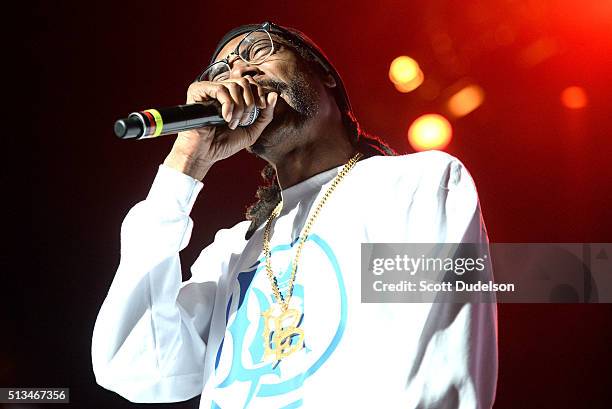 Rapper Snoop Dogg performs onstage at The Forum on February 28, 2016 in Inglewood, California.