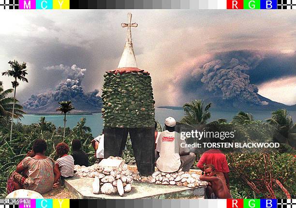 Ss Rabaul 115 Rabaul Ash Stock Photos, High-Res Pictures, and Images - Getty Images