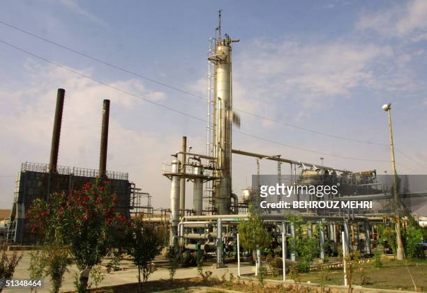 Picture taken 29 October 2002 shows the only oil refinery in the Patriotic Union of Kurdistan -controlled city of Suleimaniya, some 250 kms...