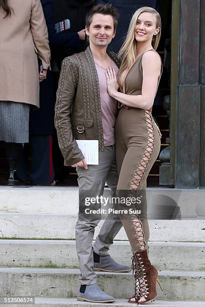 Matthew Bellamy and Elle Evans arrive at the Balmain show as part of the Paris Fashion Week Womenswear Fall/Winter 2016/2017 on March 3, 2016 in...