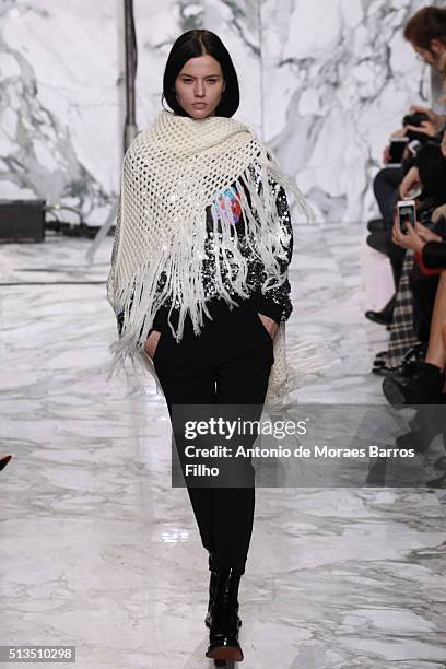 Model walks the runway during the Carven show as part of the Paris Fashion Week Womenswear Fall/Winter 2016/2017 on March 3, 2016 in Paris, France.