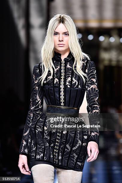 Kendall Jenner walks the runway during the Balmain show as part of the Paris Fashion Week Womenswear Fall/Winter 2016/2017 on March 3, 2016 in Paris,...