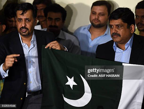 Pakistan Mustafa Ravi Mustafa Kamal (Mayor) Photos and Premium High Res Pictures - Getty Images