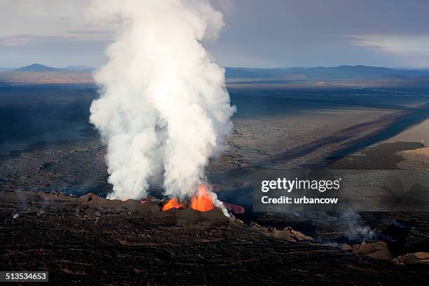 bárdarbunga volcanic eruption, iceland. - vulkaanlandschap stockfoto's en -beelden