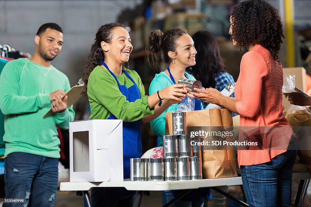 Team of volunteers receive donated items