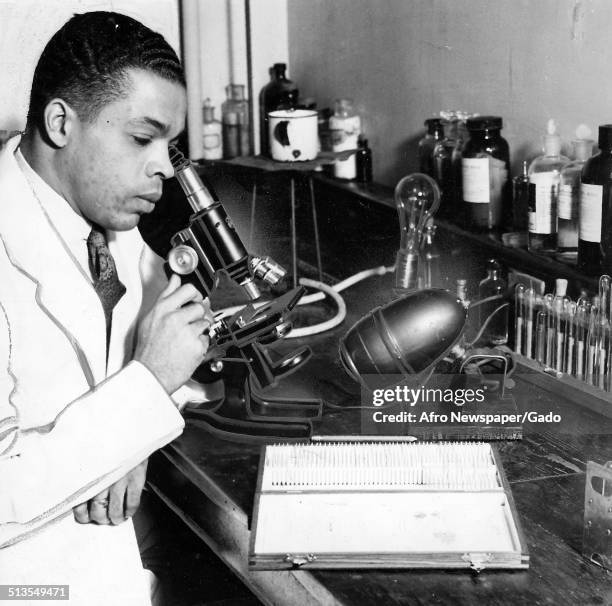 411 Newark Hospital Stock Photos, High-Res Pictures, and Images - Getty ...