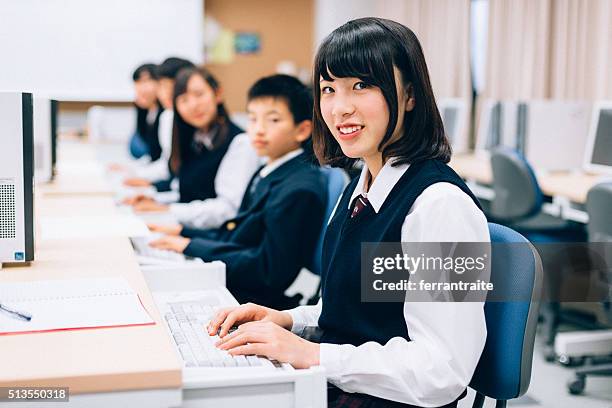 Girl In Computer Room Photos and Premium High Res Pictures - Getty Images