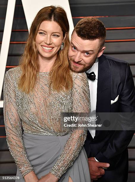 Actress Jessica Biel and recording artist Justin Timberlake arrive at the 2016 Vanity Fair Oscar Party Hosted By Graydon Carter at Wallis Annenberg...