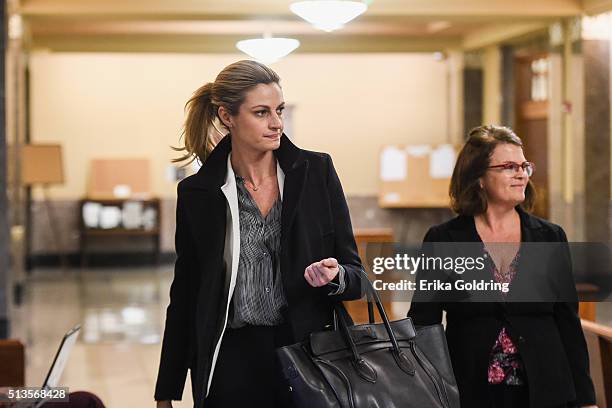 Sportscaster and television host Erin Andrews leaves the courthouse on March 3, 2016 in Nashville, Tennessee.