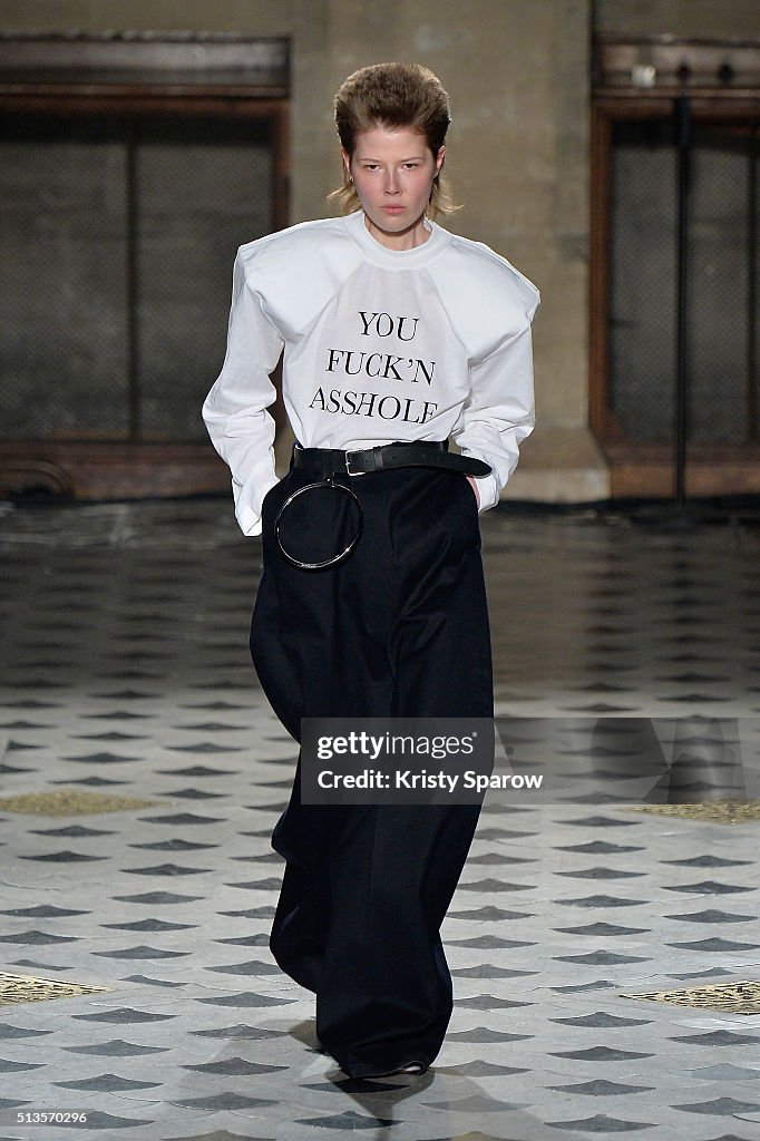 Vetements : Runway - Paris Fashion Week Womenswear Fall/Winter 2016/2017