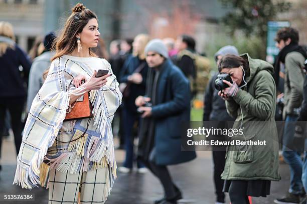 Negin Mirsalehi is wearing a Chloe full outfit and a Chloe bag, after the Chloe show, during Paris Fashion Week, Womenswear Fall Winter 2016/2017 on...