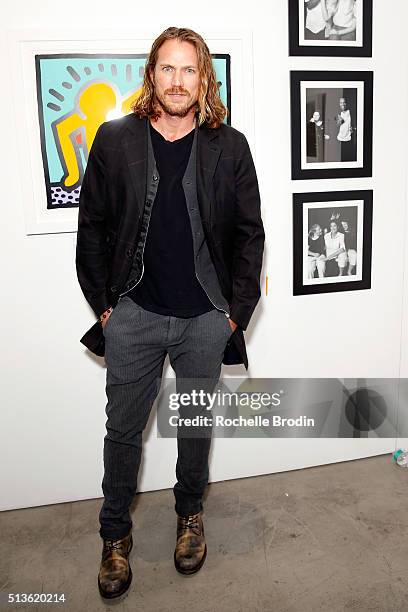 Actor Jason Lewis attends Best Buddies "The Art of Friendship" Benefit Photo Auction, hosted by De Re Gallery, on March 3, 2016 in West Hollywood,...