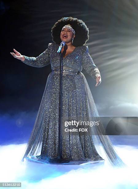 Top 8 contestant La'Porsha Renae performs onstage at FOX's American Idol Season 15 on March 3, 2016 in Hollywood, California.