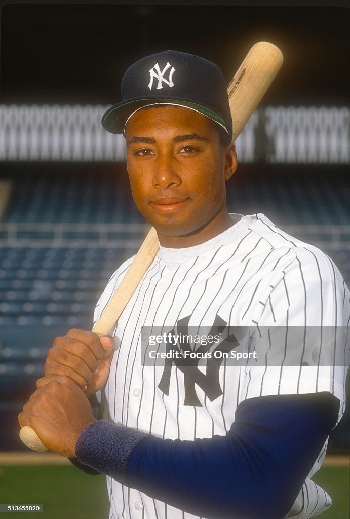 Bernie Williams Rockets Bernie Williams of the New York Yankees poses for this portrait prior ...
