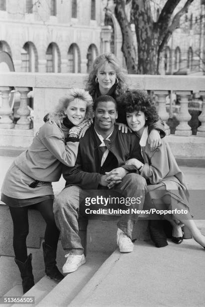 Members of the cast of the television series C.A.T.S. Eyes posed together in London on 26th March 1986. Clockwise from left: Lesley Ash, Tracy Louise...