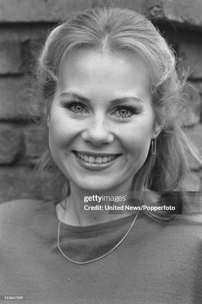 English Actress Shirley Cheriton Who Plays The Character Debbie News english-actress-shirley-cheriton-who-plays-the-character-debbie-news