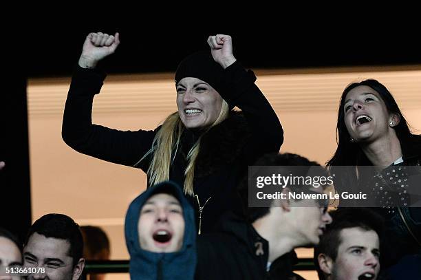 Jorgelina Cardoso wife Angel di Maria of PSG celebrate his goal during the French Ligue 1 between PSG and SCO Angers at Parc des Princes on January...