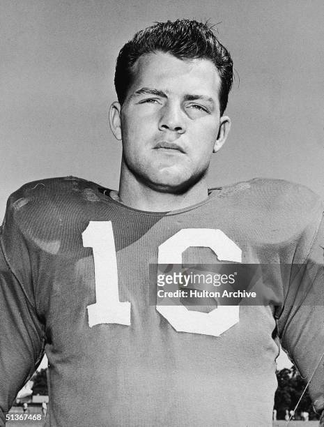 Portrait of American football runningback and television personality Frank Gifford of the New York Giants, 1950s.
