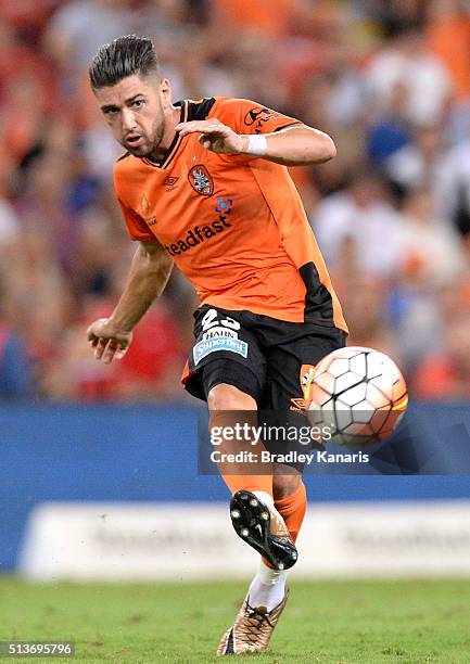 Dimitri Petratos of the Roar kicks the ball during the round 22 A-League match between the Brisbane Roar and the Western Sydney Wanderers at Suncorp...