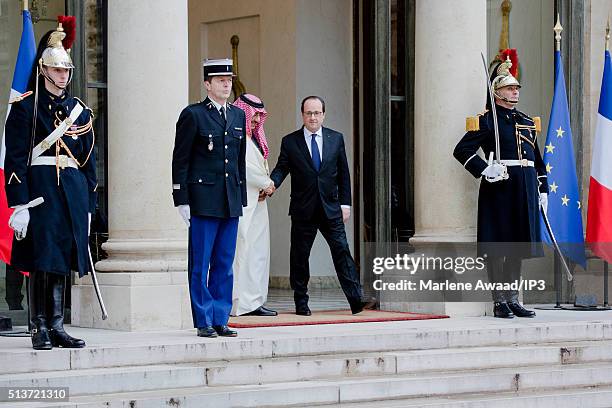 French President Francois Hollande meets Saudi Crown Prince Mohammed Bin Nayef as he arrives at Elysee Palace on March 4, 2016 in Paris, France.