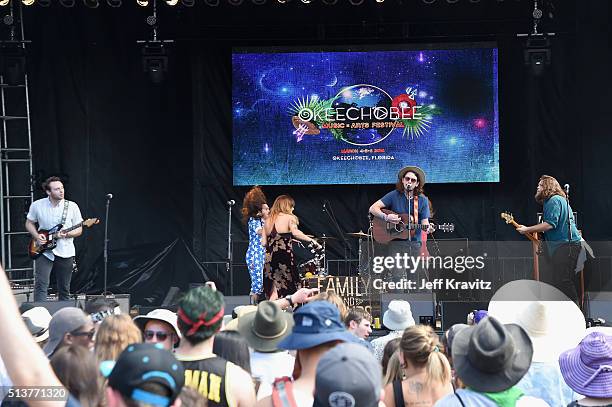 Mike MacDonald, Alejandro Rios, Ryan Houchens, JP Mckenzie, Tuna Fortuna and Melanie Annabelle of Family and Friends perform on stage at the...