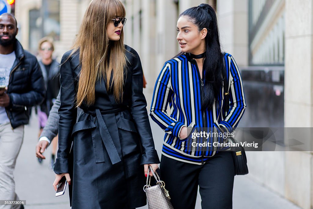 Street Style -Paris Fashion Week : Day Four Womenswear Fall Winter 2016/2017