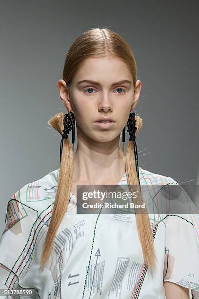 Model walks the runway during the Chalayan show as part of the Paris Fashion Week Womenswear Fall/Winter 2016/2017 on March 4, 2016 in Paris, France.