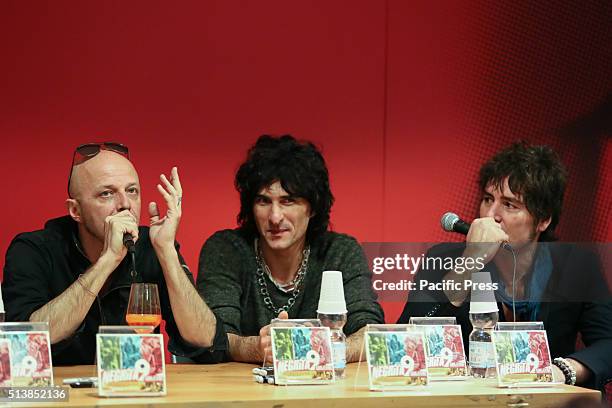 The Italian rock band Negrita, composed of Paolo Bruni "Pau" , Enrico Salvi "Drigo" and Cesare Petricich "Mac" meet their fans and signed the album...