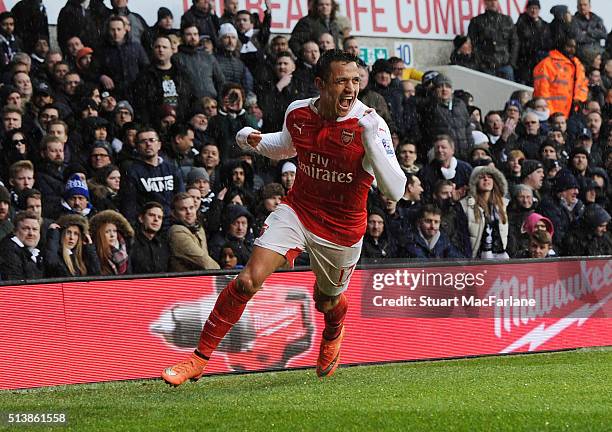 Alexis Sanchez celebrates scoring the 2nd Arsenal goal during the Barclays Premier League match between Tottenham Hotspur and Arsenal at White Hart...