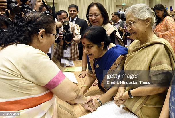 Lok Sabha Speaker Sumitra Mahajan with Minister of External Affairs Sushma Swaraj, Former Chief Minister of Delhi Sheila Dixit, Minister of Minority...