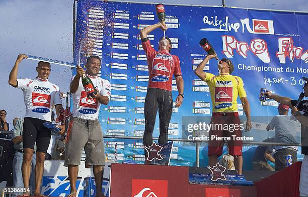 Andy Irons of USA celebrates winning the Quiksilver Pro France October 3, 2004 at Seignosse, France.