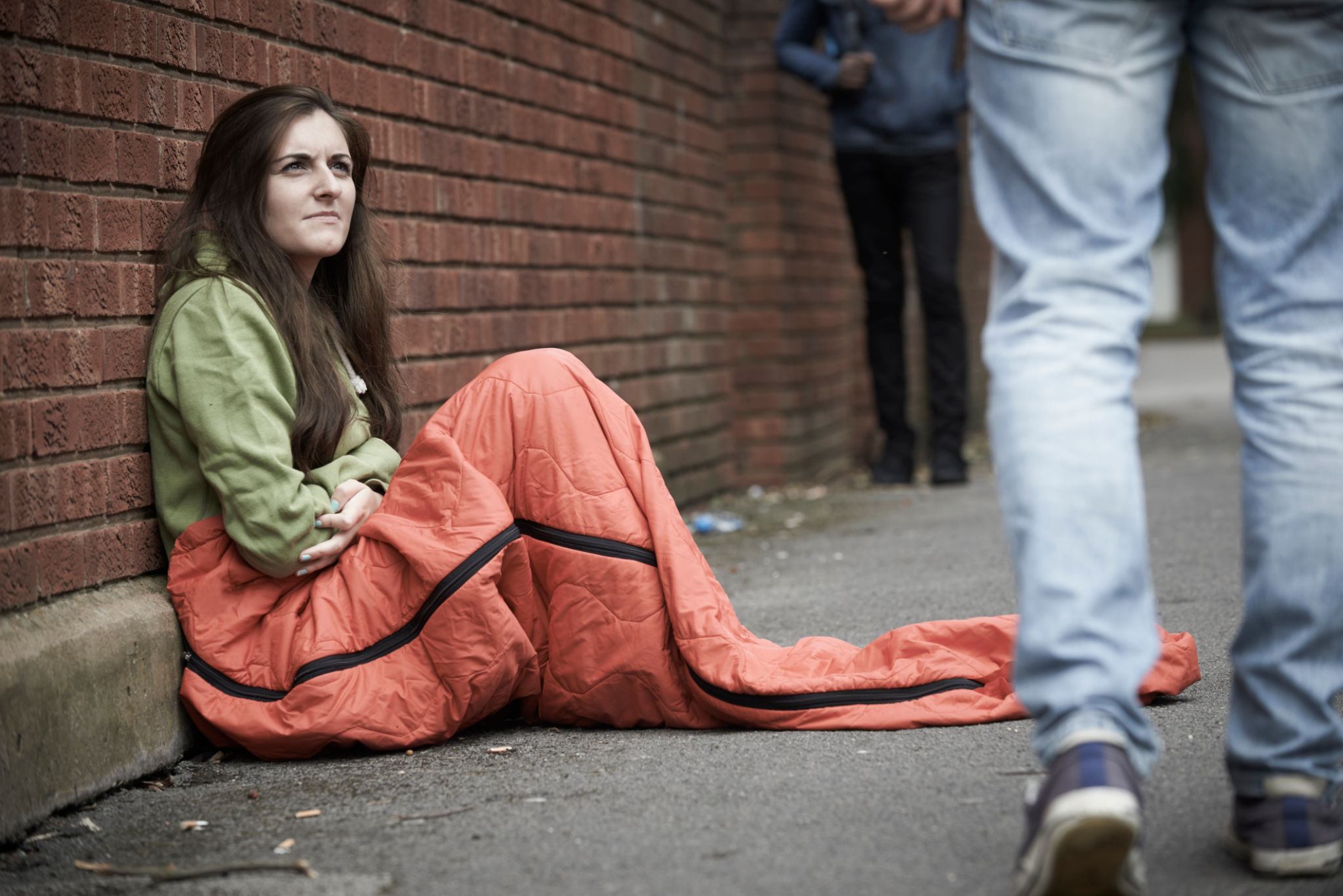 women homeless summer